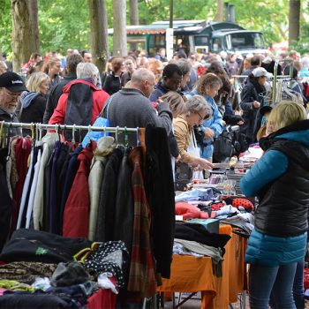 Flohmarkt auf der Promenade (Foto: MCC Halle Münsterland)